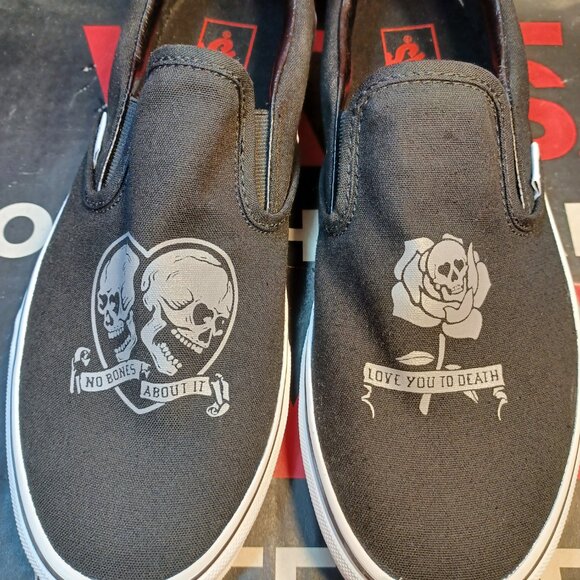 Vans Men's U.S. 9.5 Slip-On Love You To Death Black/White VN0A5JMH6BT - Picture 2 of 12